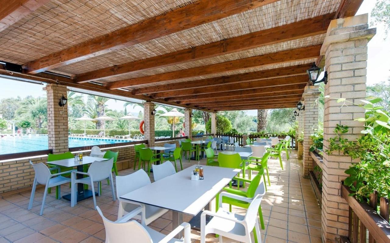 Govino Bay Luxury Beach Loft Apartment Danilia Exterior foto